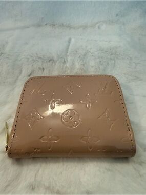 NWB Source Unknown Patent Monogram Zip Wallet in Blush